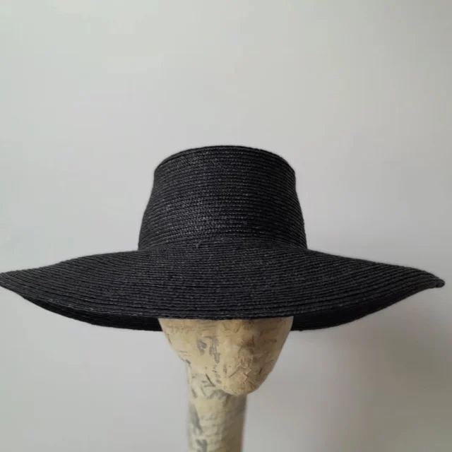 Lisa Shaub Fine Millinery – Handmade in NYC display picture 2